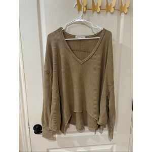Free People Women’s waffle knit pullover size medium